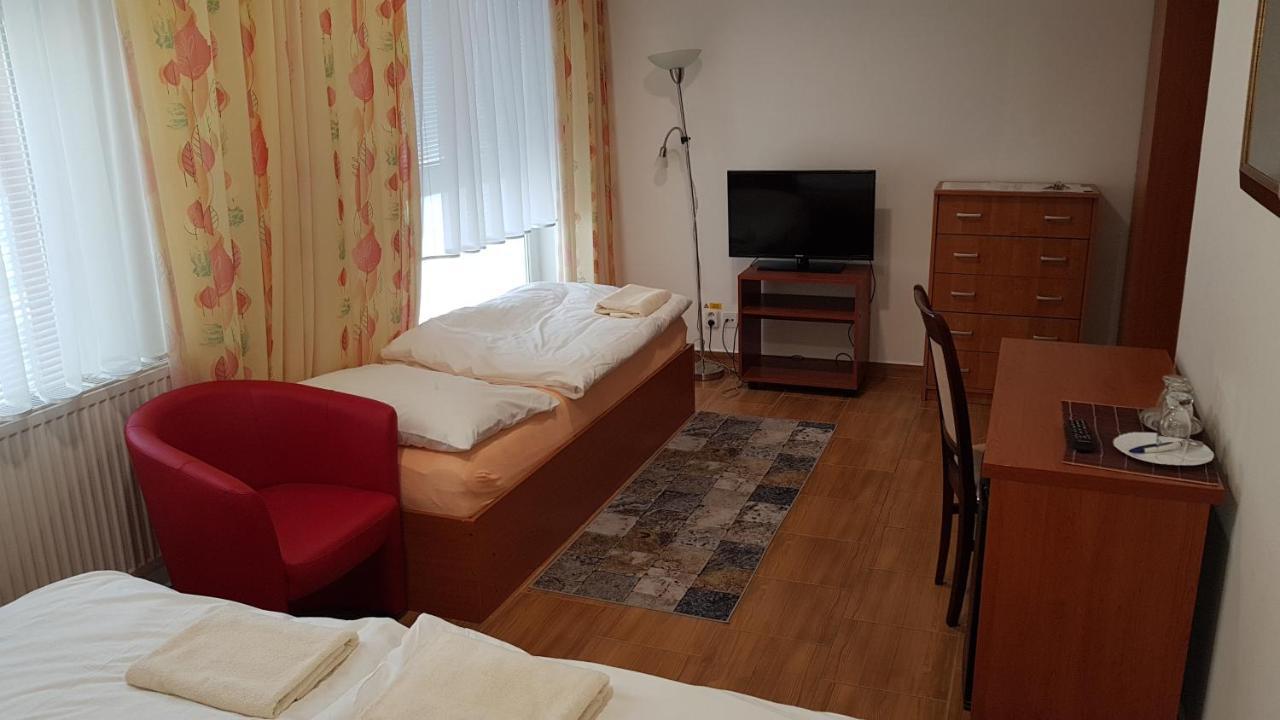 Penzion Pko Nitra Exteriör bild