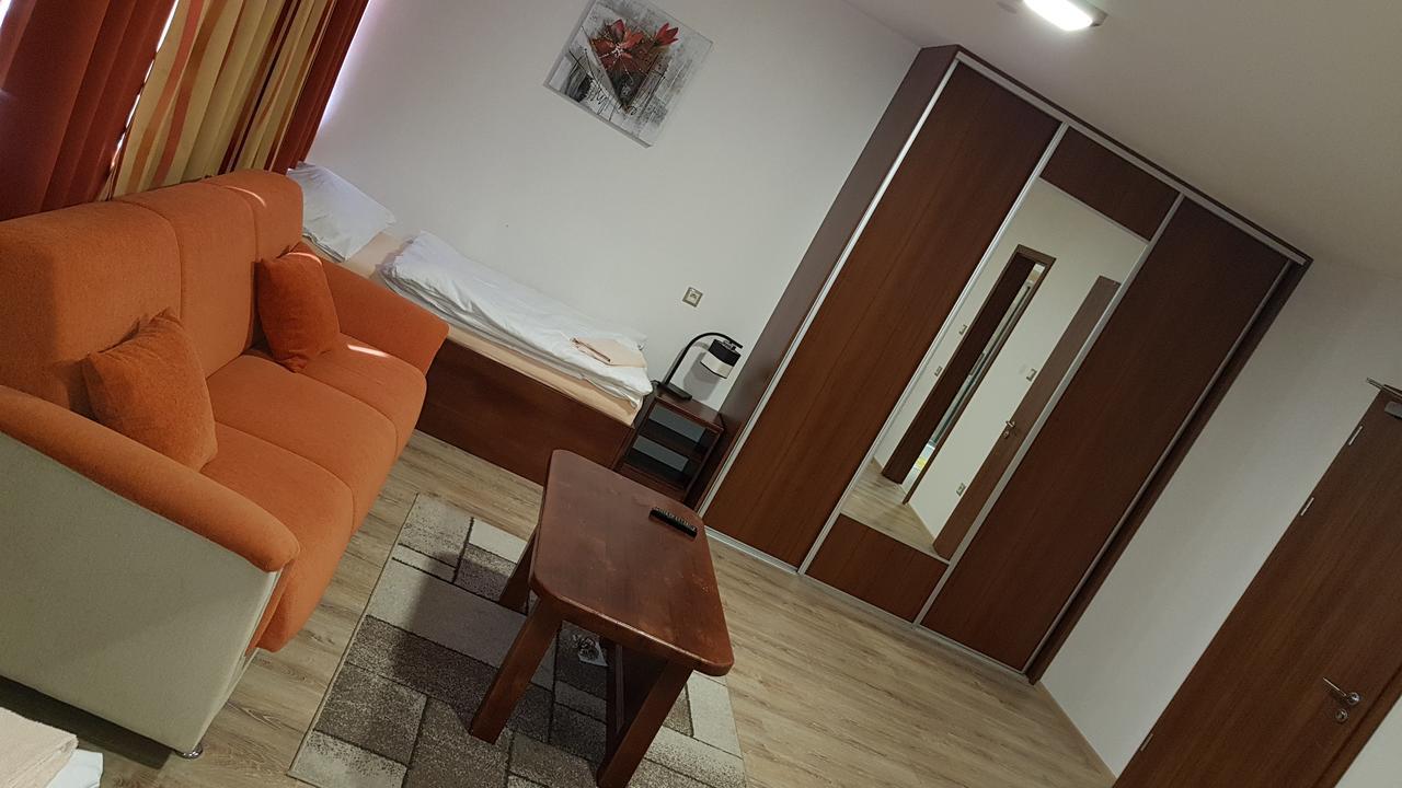 Penzion Pko Nitra Exteriör bild