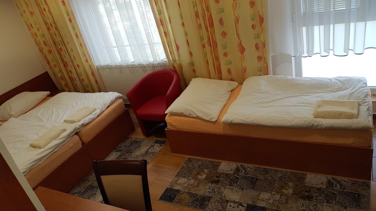 Penzion Pko Nitra Exteriör bild