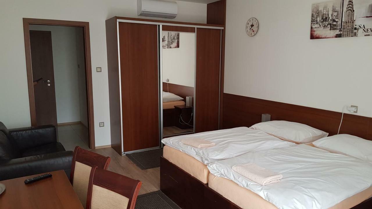 Penzion Pko Nitra Exteriör bild
